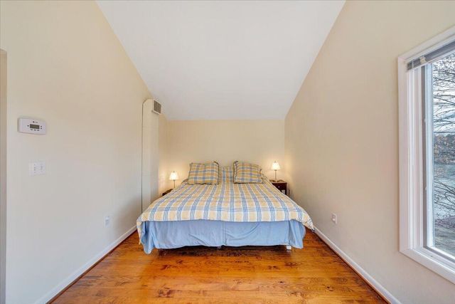 232 Peninsula DR, Moneta, VA 24121