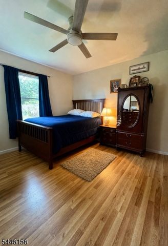 18 Prince St, Hamburg Boro, NJ 07419