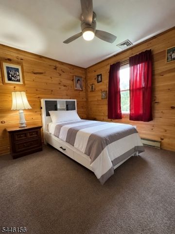18 Prince St, Hamburg Boro, NJ 07419