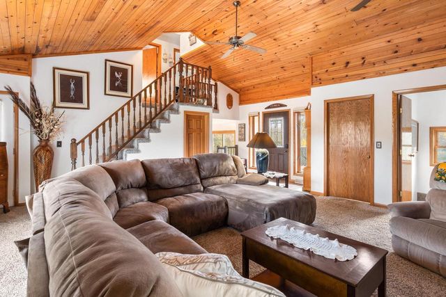 N5664 Sondalle Lane, Princeton, WI 54968