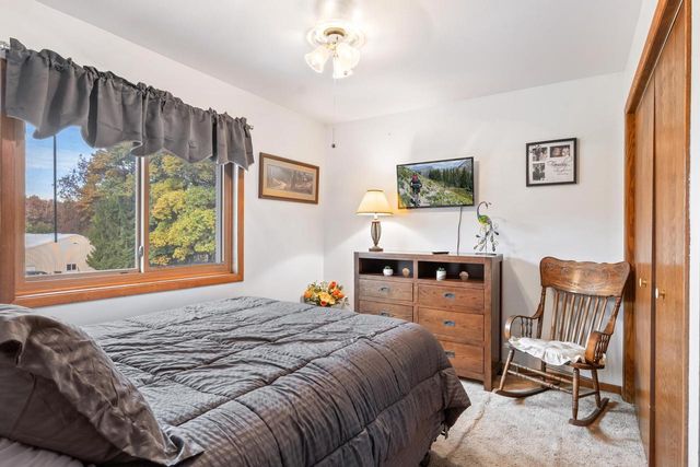 N5664 Sondalle Lane, Princeton, WI 54968