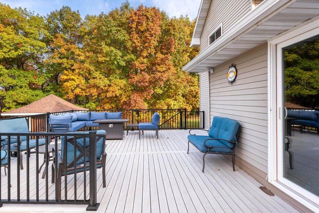 N5664 Sondalle Lane, Princeton, WI 54968