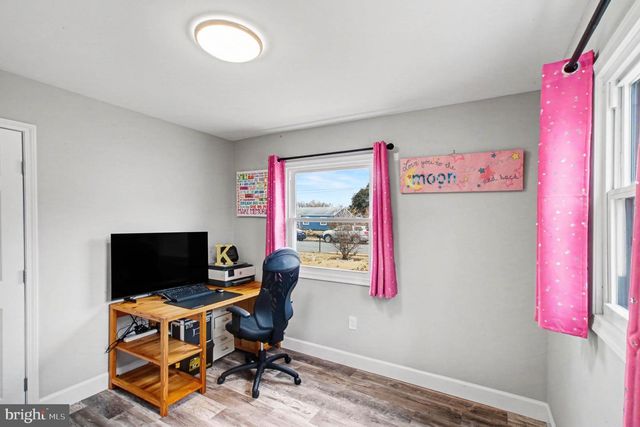 1229 E LONGVIEW DR, Woodbridge, VA 22191