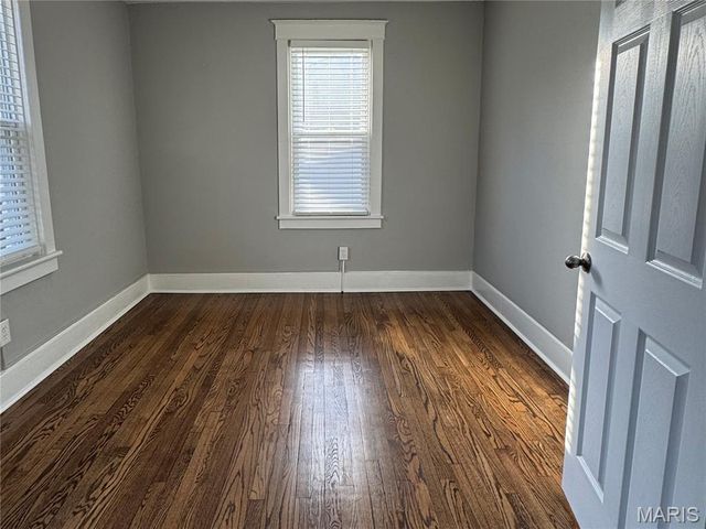 729 Luckystone Avenue, St Louis, MO 63122