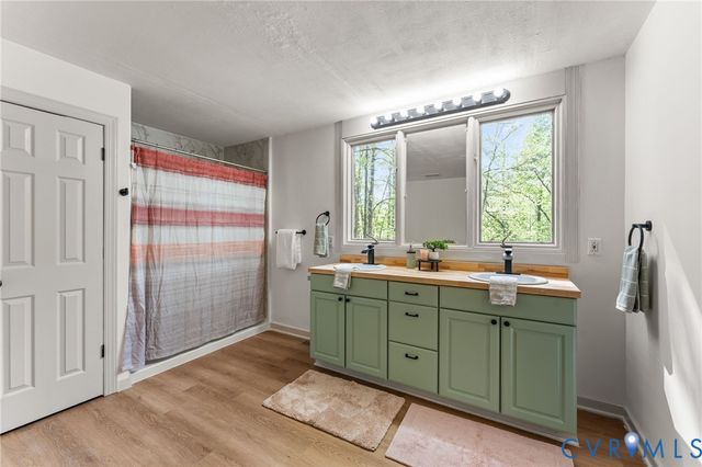 2335 Georges Rd, Powhatan, VA 23139