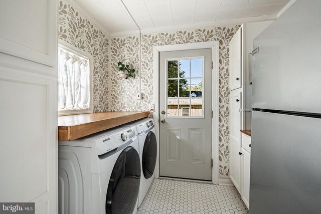 915 WEST CHESTER PIKE, West Chester, PA 19380