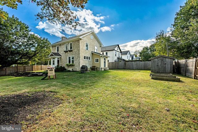 915 WEST CHESTER PIKE, West Chester, PA 19380