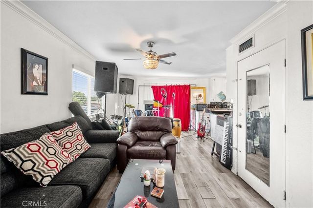2517 W Beverly Boulevard, Montebello, CA 90640