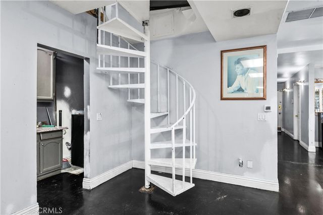 2517 W Beverly Boulevard, Montebello, CA 90640