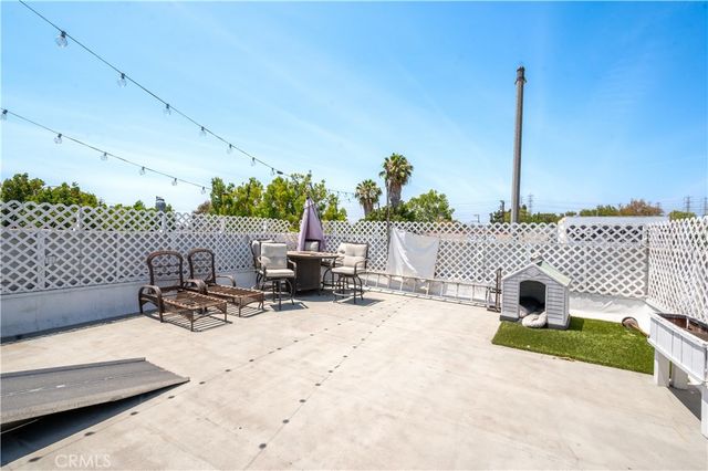 2517 W Beverly Boulevard, Montebello, CA 90640
