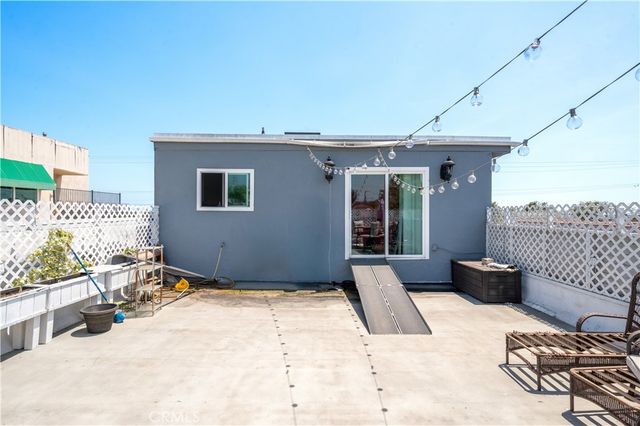 2517 W Beverly Boulevard, Montebello, CA 90640