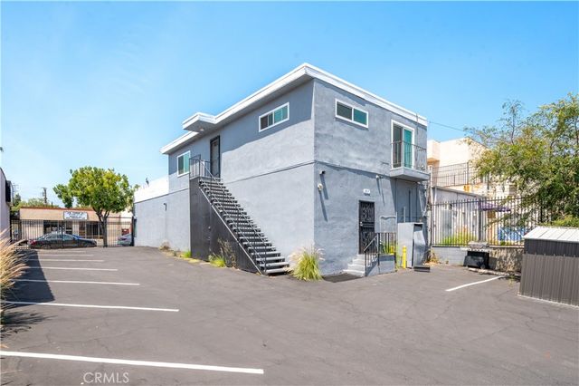2517 W Beverly Boulevard, Montebello, CA 90640