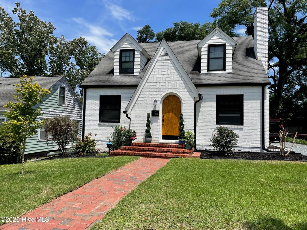 1935 Monroe Street, Wilmington, NC 28401