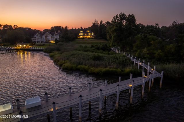 458 Navesink River Road, Red Bank, NJ 07701