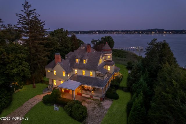 458 Navesink River Road, Red Bank, NJ 07701