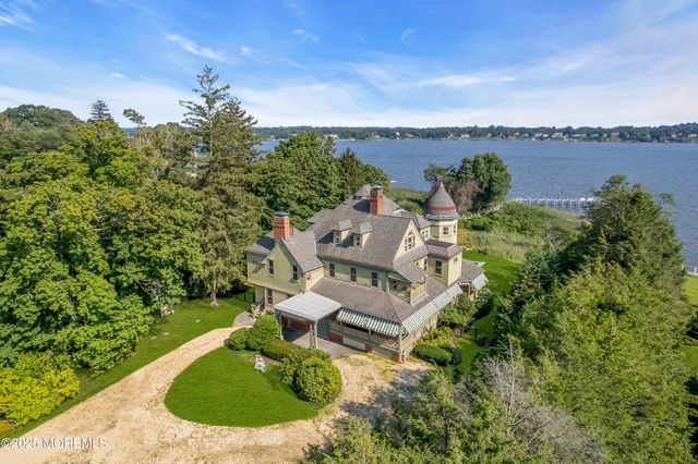 458 Navesink River Road, Red Bank, NJ 07701