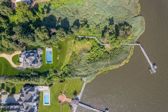 458 Navesink River Road, Red Bank, NJ 07701