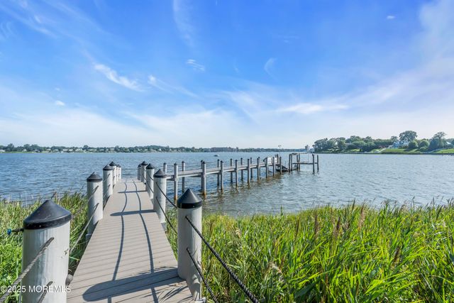 458 Navesink River Road, Red Bank, NJ 07701