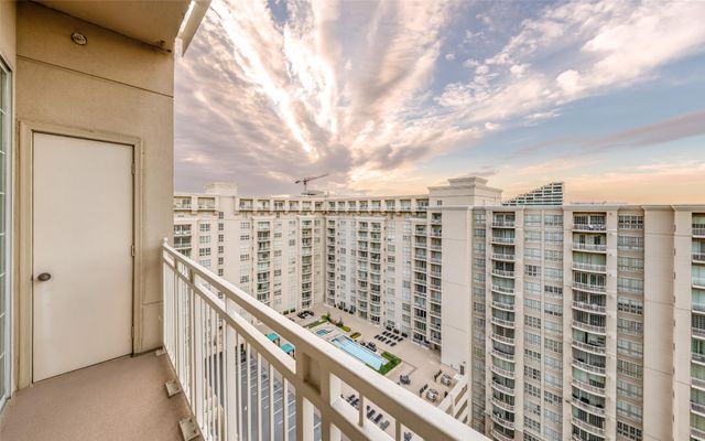 3225 Turtle Creek Boulevard 1906, Dallas, TX 75219