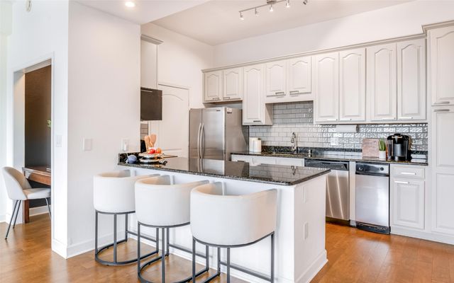 3225 Turtle Creek Boulevard 1906, Dallas, TX 75219