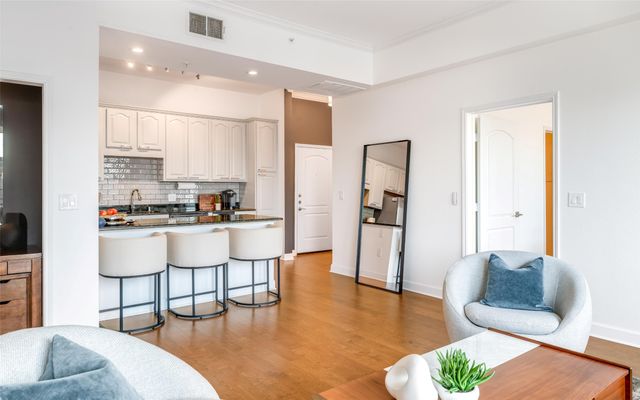 3225 Turtle Creek Boulevard 1906, Dallas, TX 75219