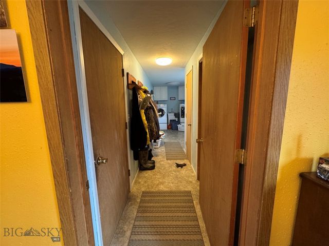 105 Country Club Lane, Butte, MT 59701