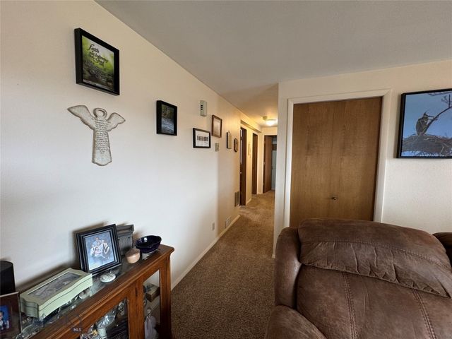 105 Country Club Lane, Butte, MT 59701