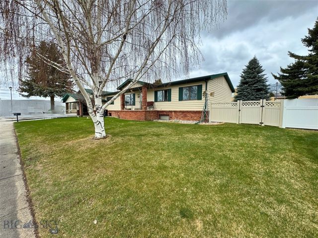 105 Country Club Lane, Butte, MT 59701