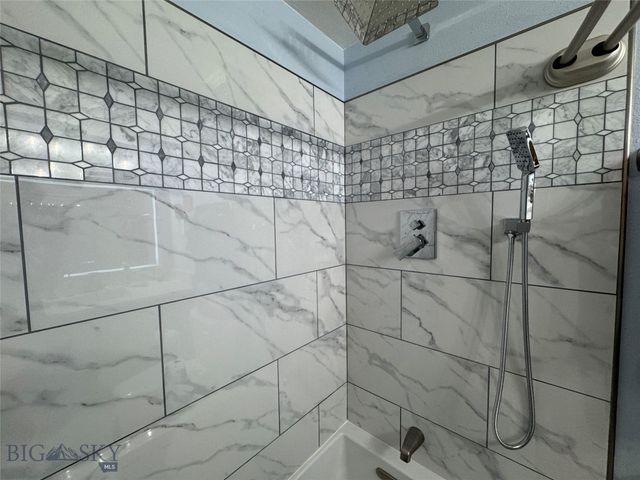 105 Country Club Lane, Butte, MT 59701