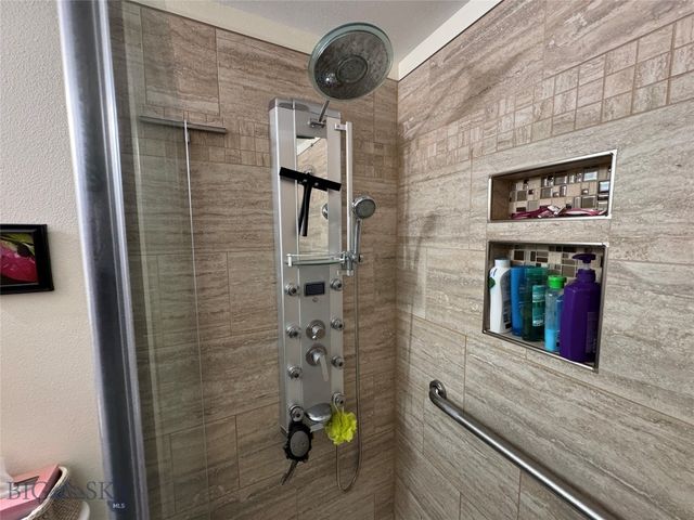 105 Country Club Lane, Butte, MT 59701