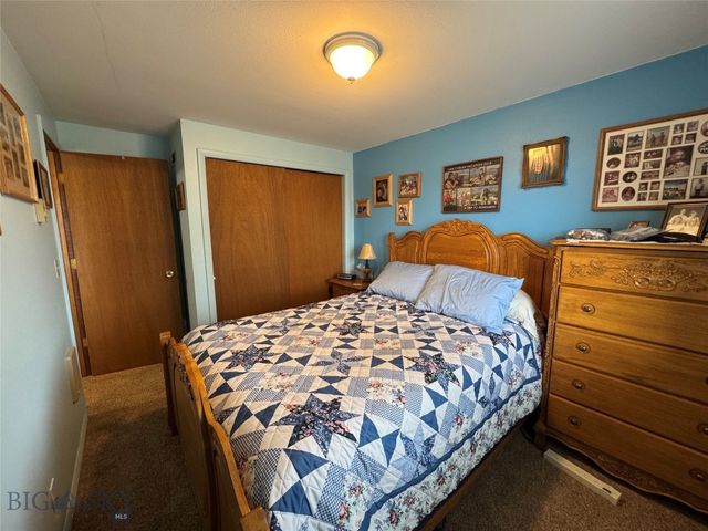 105 Country Club Lane, Butte, MT 59701