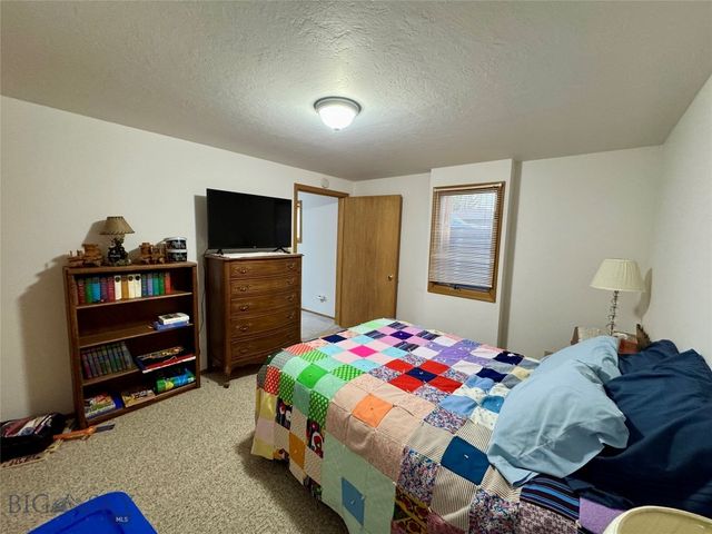 105 Country Club Lane, Butte, MT 59701