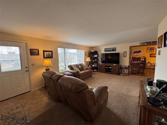 105 Country Club Lane, Butte, MT 59701