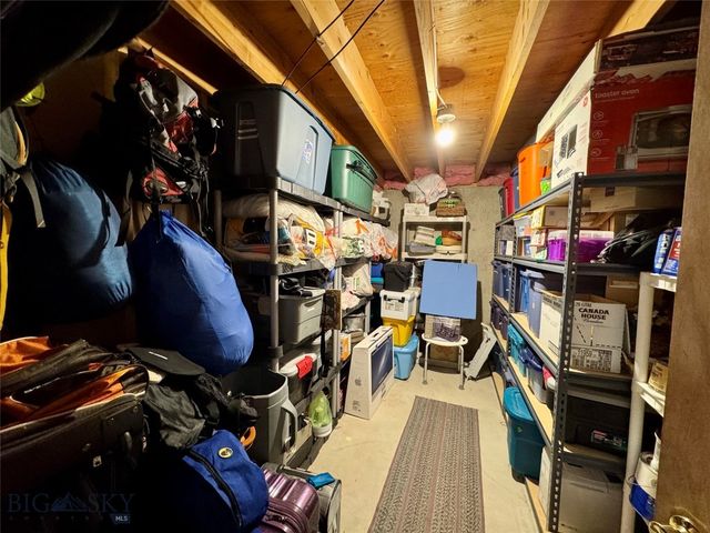 105 Country Club Lane, Butte, MT 59701