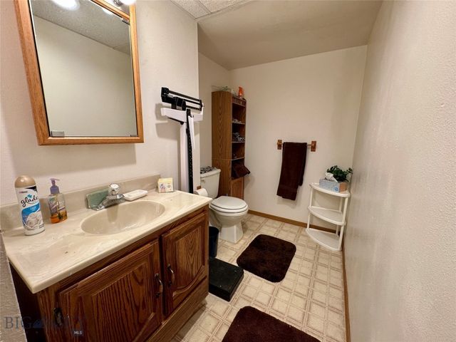 105 Country Club Lane, Butte, MT 59701