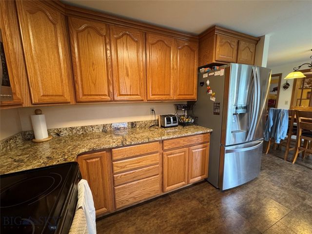 105 Country Club Lane, Butte, MT 59701