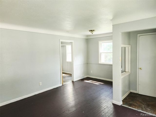 17136 Stout Street, Detroit, MI 48219