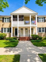 221-15 67th Avenue 1FL, Oakland Gardens, NY 11364