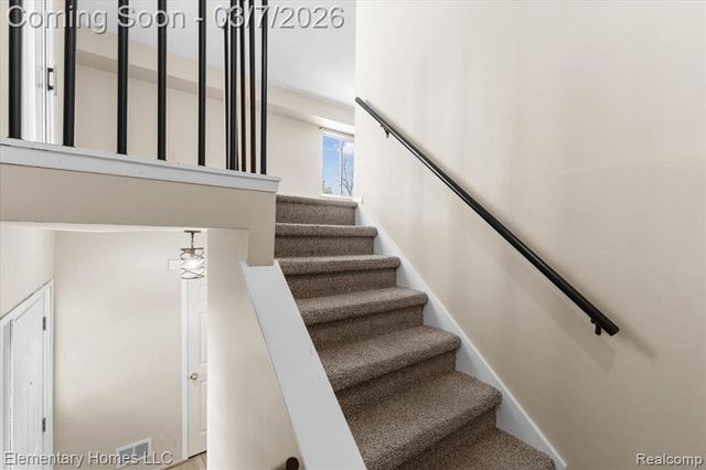 38181 Bradwood Court, Harrison Twp, MI 48045