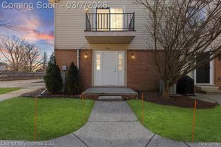 38181 Bradwood Court, Harrison Twp, MI 48045