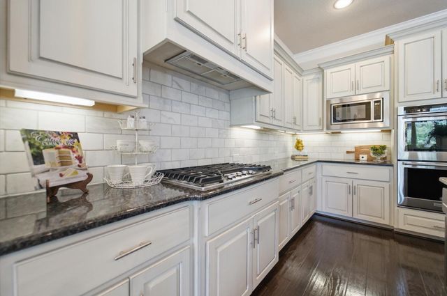 23722 Thortons Park Lane, Spring, TX 77389