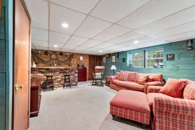 9 Graystone Drive, Danvers, MA 01923