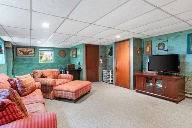 9 Graystone Drive, Danvers, MA 01923