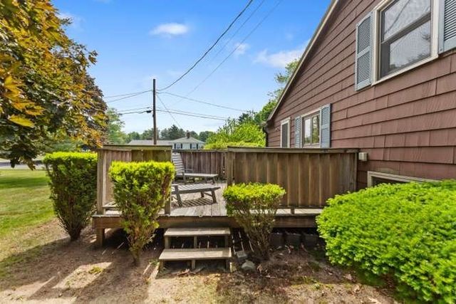 9 Graystone Drive, Danvers, MA 01923