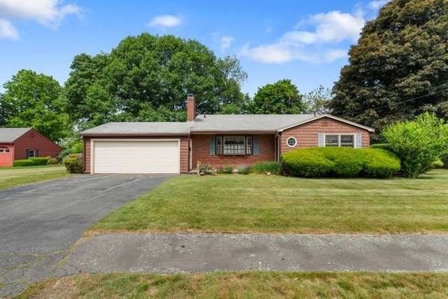 9 Graystone Drive, Danvers, MA 01923