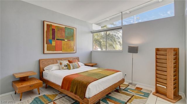 1995 Caballero Way, Las Vegas, NV 89169