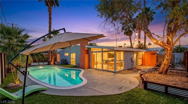 1995 Caballero Way, Las Vegas, NV 89169