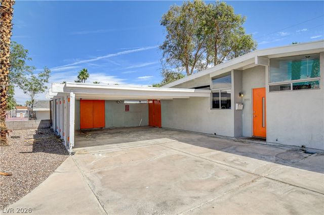 1995 Caballero Way, Las Vegas, NV 89169