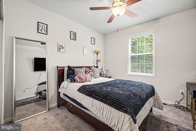 486 HOLLY CORNER RD, Fredericksburg, VA 22406
