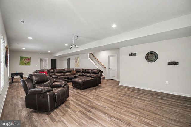 486 HOLLY CORNER RD, Fredericksburg, VA 22406